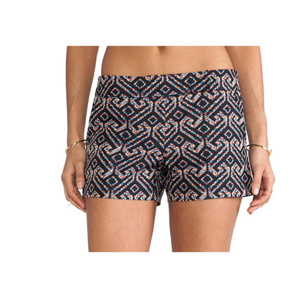 Trina Turk Corbin Flat Front Shorts | Sz 4, Multi Navy Jacquard - Picture 2 of 13